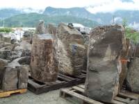 Basalt Column Gurgler Medium
